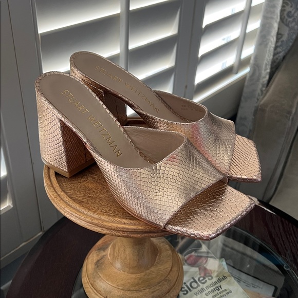 🛑 1 hour sale. Stuart Weitzman, 10B, Rose Gold Textured Women's Mule Heels - Picture 2 of 10